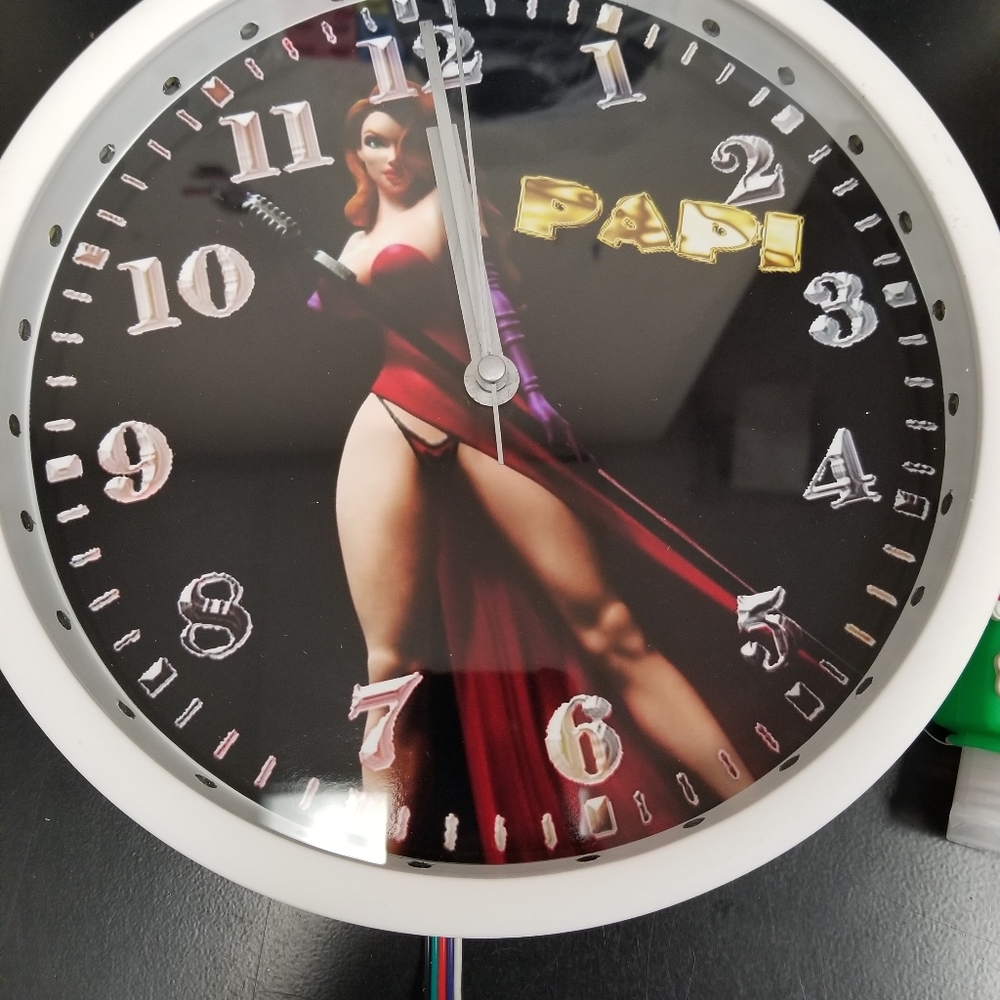 Papi clock - Picture 4 of 5